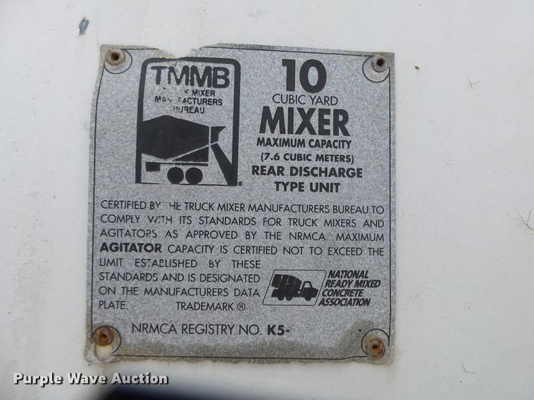 image for item DE3629 1999 Sterling L8513 ready mix truck