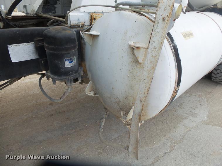 image for item DE3629 1999 Sterling L8513 ready mix truck