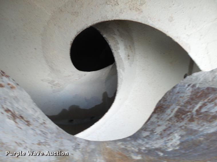 image for item DE3629 1999 Sterling L8513 ready mix truck