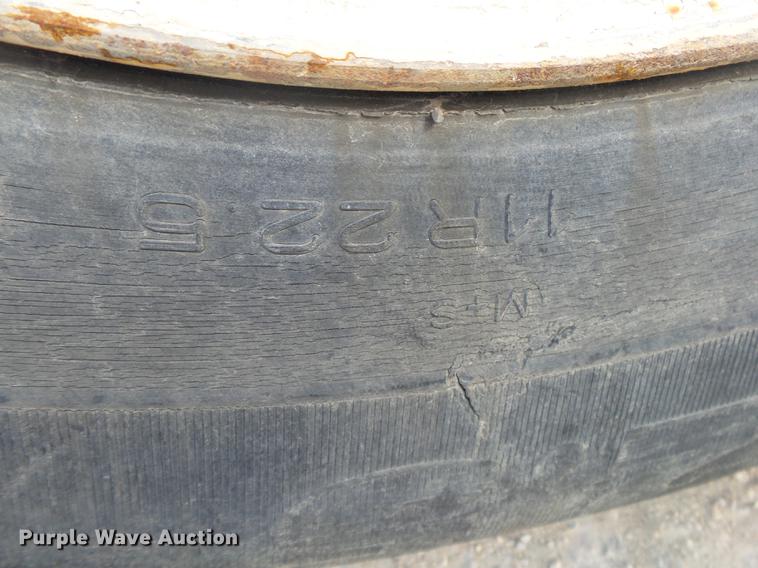 image for item DE3629 1999 Sterling L8513 ready mix truck