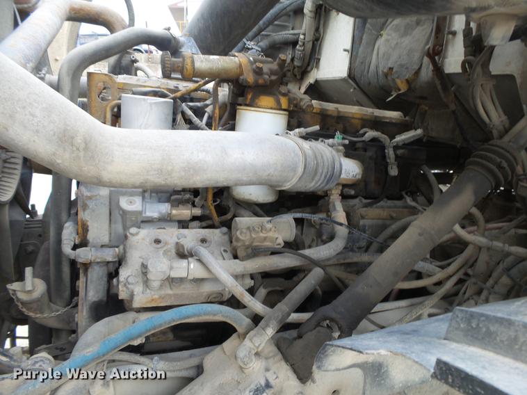 image for item DE3629 1999 Sterling L8513 ready mix truck