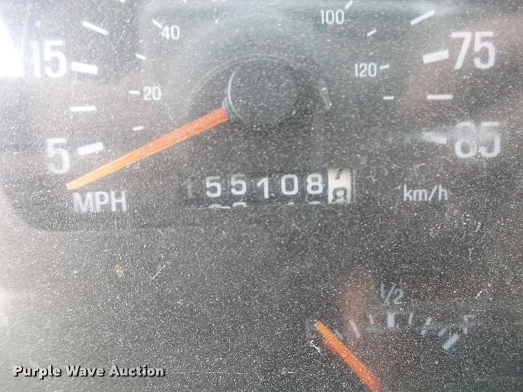 image for item DE3629 1999 Sterling L8513 ready mix truck