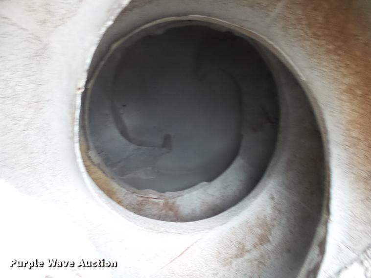 image for item DE3630 2004 Sterling L8500 ready mix truck