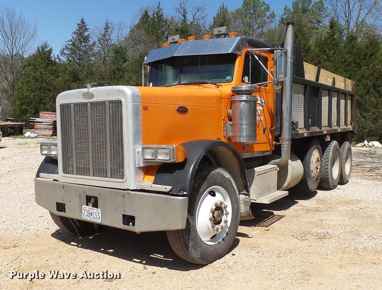 image for item DE3631 1991 Peterbilt 379 dump truck