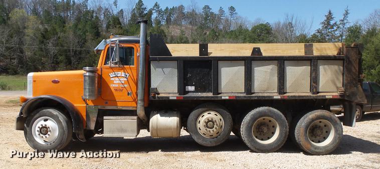 image for item DE3631 1991 Peterbilt 379 dump truck