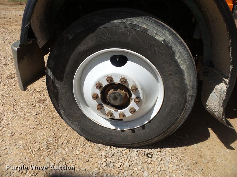 image for item DE3631 1991 Peterbilt 379 dump truck