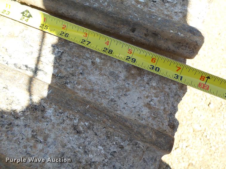 image for item DE3634 1997 Kobelco SK150LC excavator