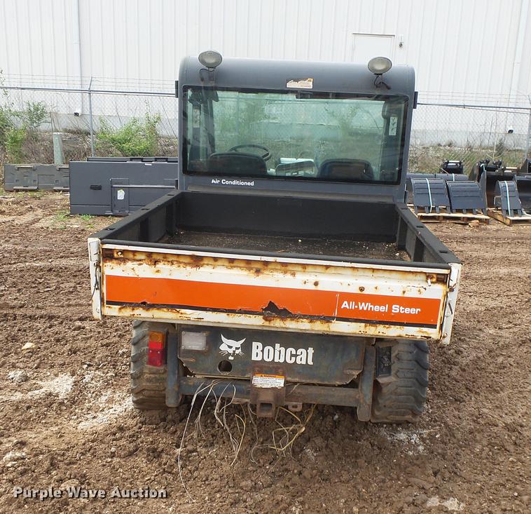 image for item DE3636 Bobcat Toolcat 5600 utility work machine