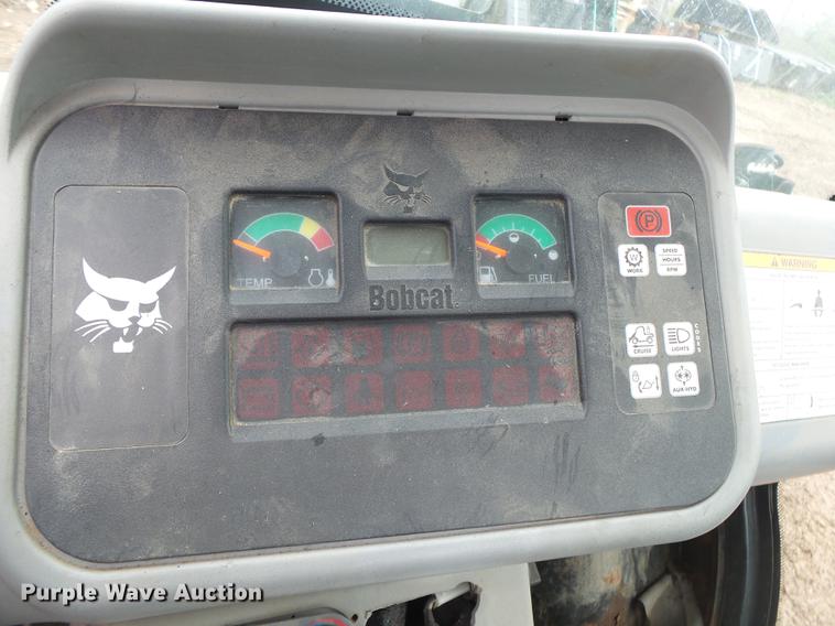 image for item DE3636 Bobcat Toolcat 5600 utility work machine