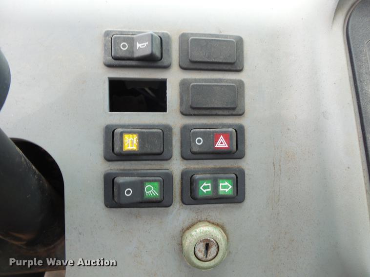 image for item DE3636 Bobcat Toolcat 5600 utility work machine