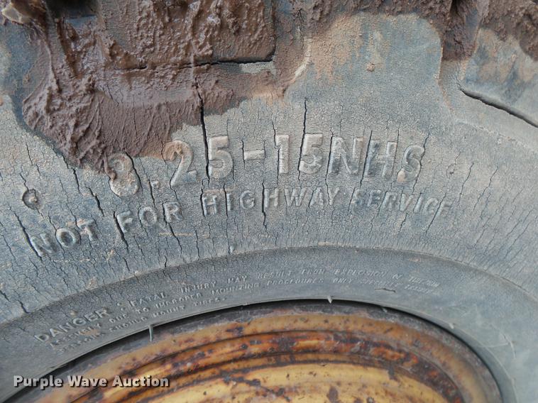 image for item DE3637 Hyster Challenger 150 forklift