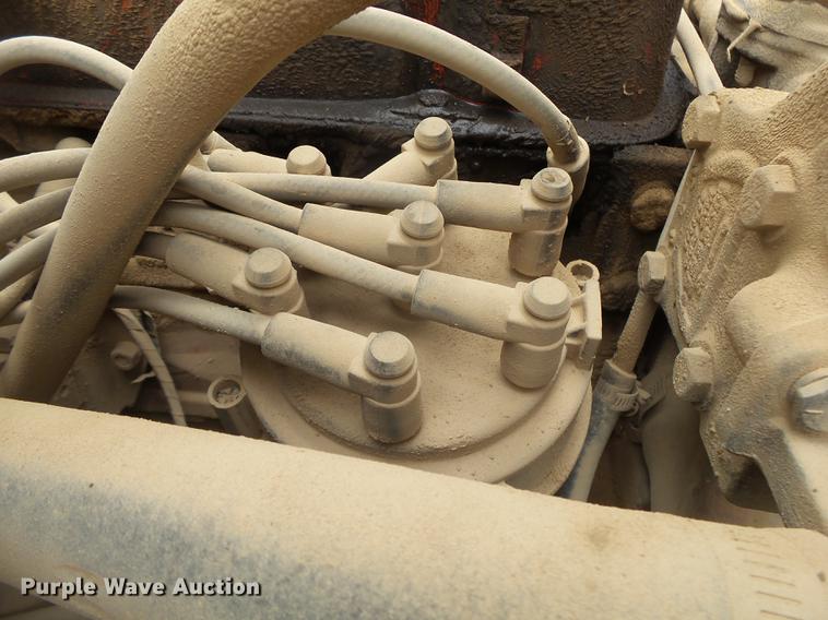 image for item DE3637 Hyster Challenger 150 forklift