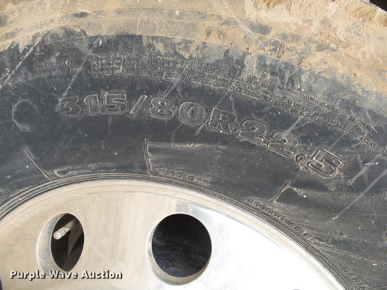 image for item DE3638 2007 International TranStar 8600 rollback truck