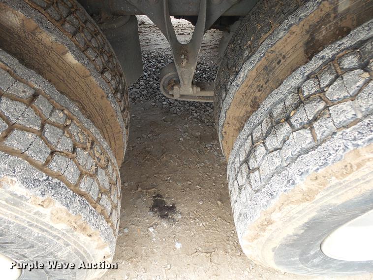 image for item DE3638 2007 International TranStar 8600 rollback truck