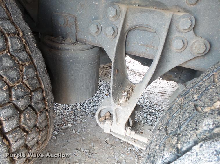 image for item DE3638 2007 International TranStar 8600 rollback truck