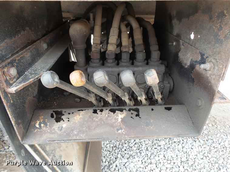 image for item DE3638 2007 International TranStar 8600 rollback truck