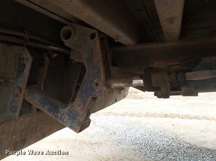 image for item DE3638 2007 International TranStar 8600 rollback truck