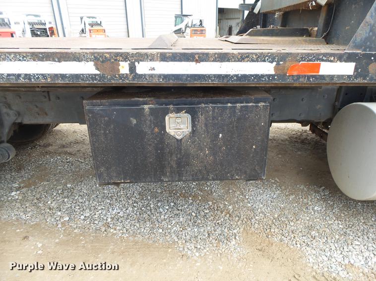 image for item DE3638 2007 International TranStar 8600 rollback truck