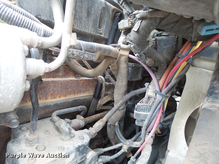 image for item DE3638 2007 International TranStar 8600 rollback truck