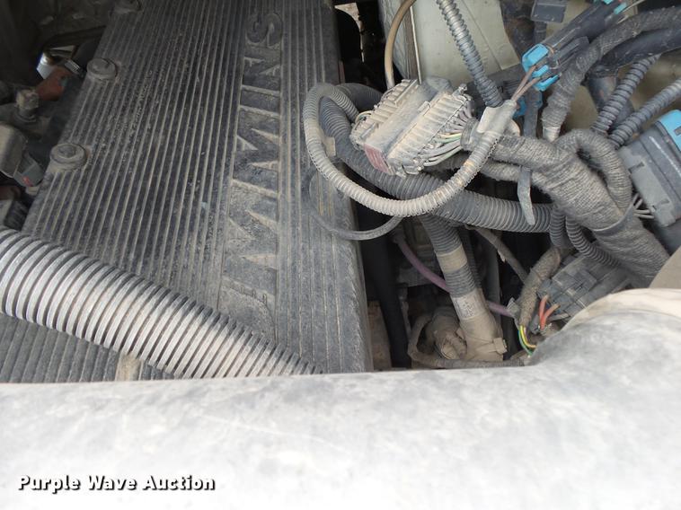 image for item DE3638 2007 International TranStar 8600 rollback truck