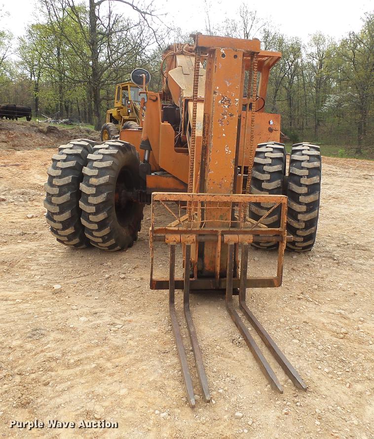 image for item DE3643 1979 Lull 844 Highlander telehandler