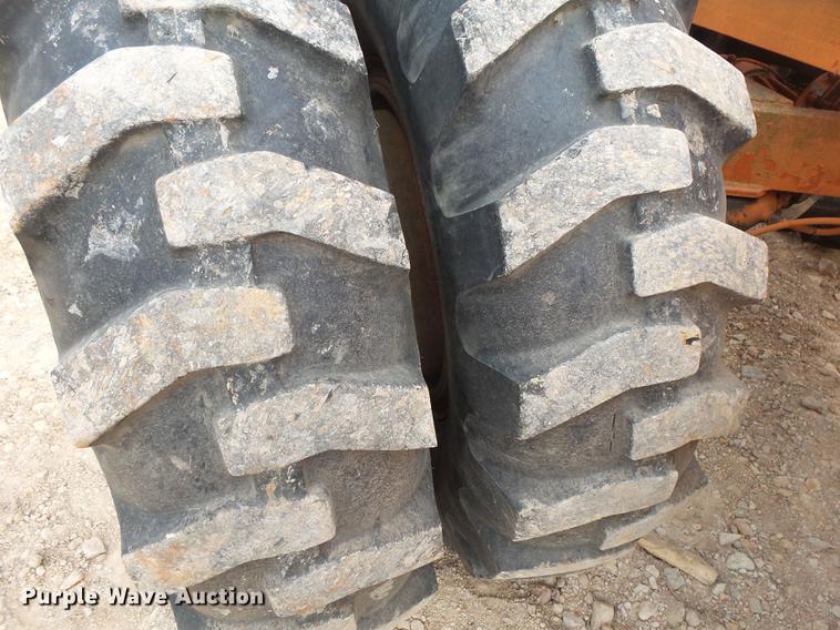 image for item DE3643 1979 Lull 844 Highlander telehandler