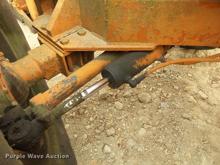 image for item DE3643 1979 Lull 844 Highlander telehandler