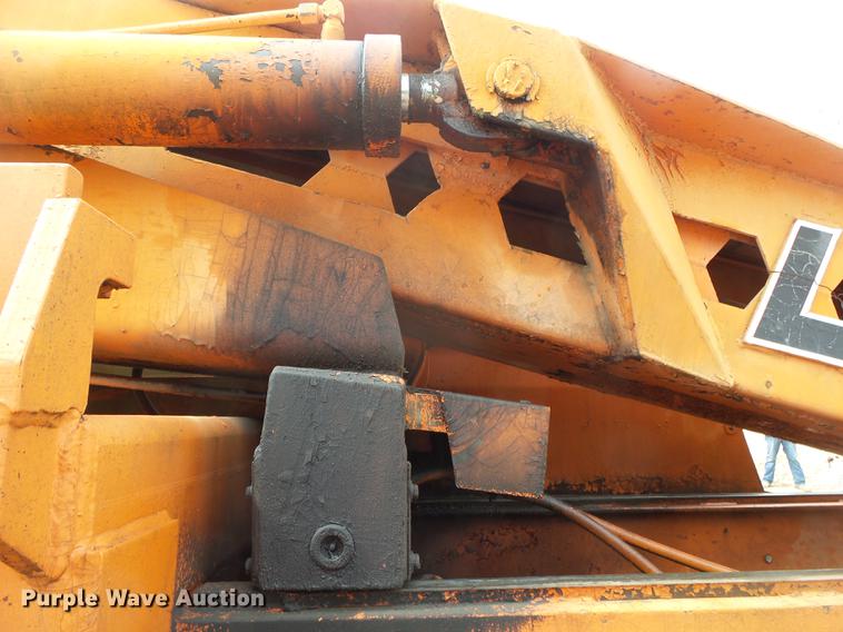 image for item DE3643 1979 Lull 844 Highlander telehandler