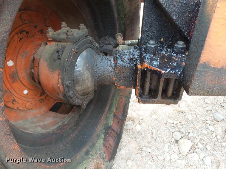 image for item DE3643 1979 Lull 844 Highlander telehandler