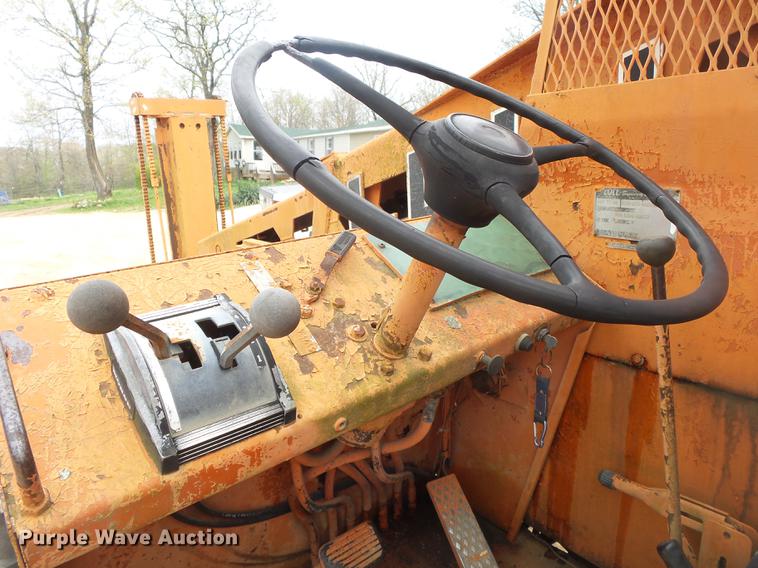 image for item DE3643 1979 Lull 844 Highlander telehandler