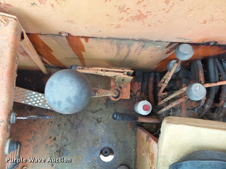 image for item DE3643 1979 Lull 844 Highlander telehandler