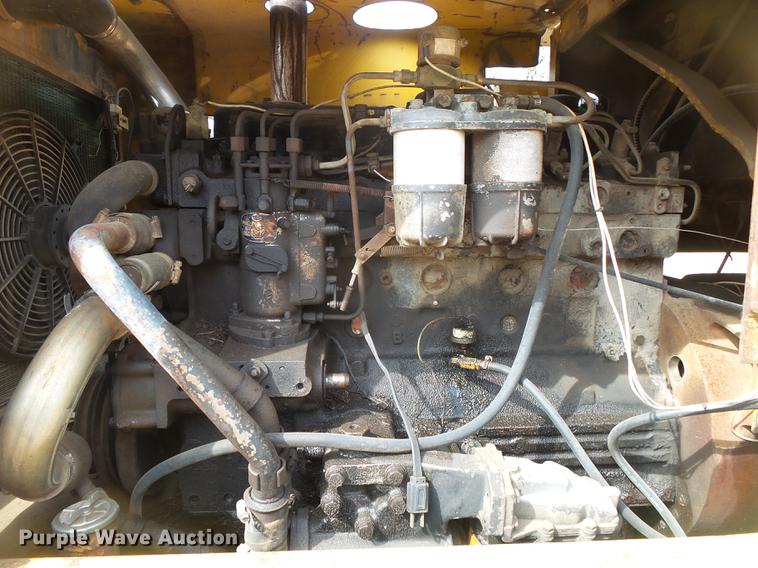 image for item DE3644 Owatonna 880 wheel loader