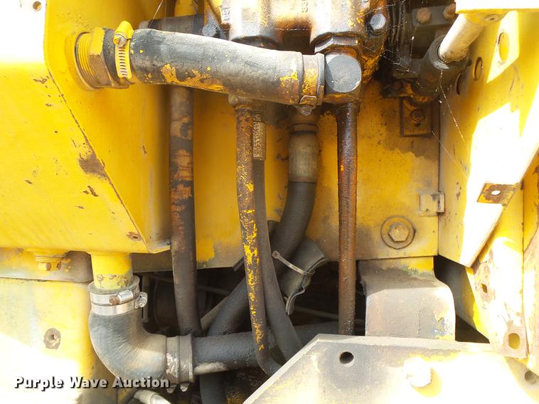 image for item DE3644 Owatonna 880 wheel loader