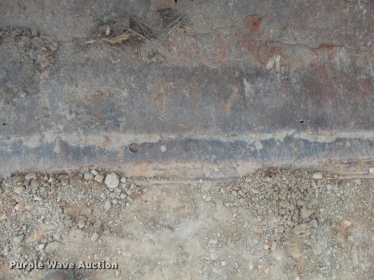 image for item DE3644 Owatonna 880 wheel loader