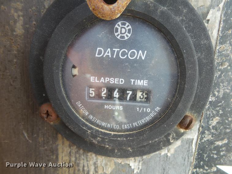 image for item DE3644 Owatonna 880 wheel loader