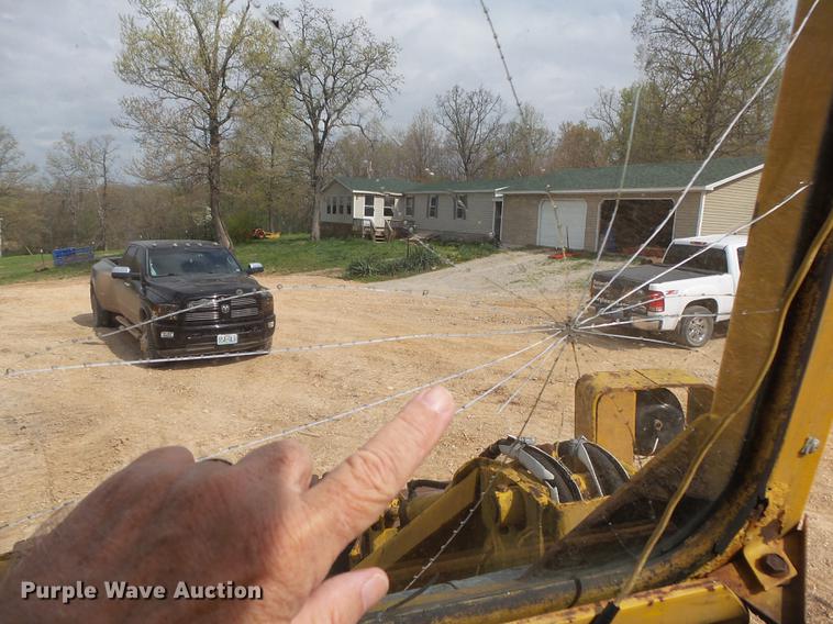 image for item DE3644 Owatonna 880 wheel loader