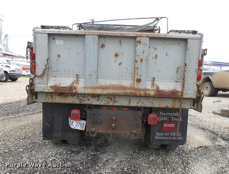 image for item DE3645 1986 GMC TopKick dump truck
