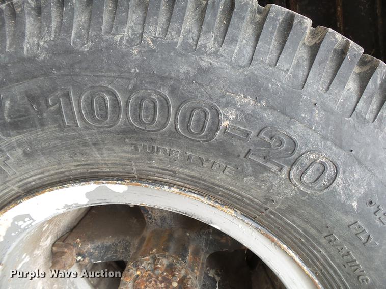 image for item DE3645 1986 GMC TopKick dump truck