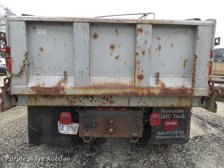 image for item DE3645 1986 GMC TopKick dump truck