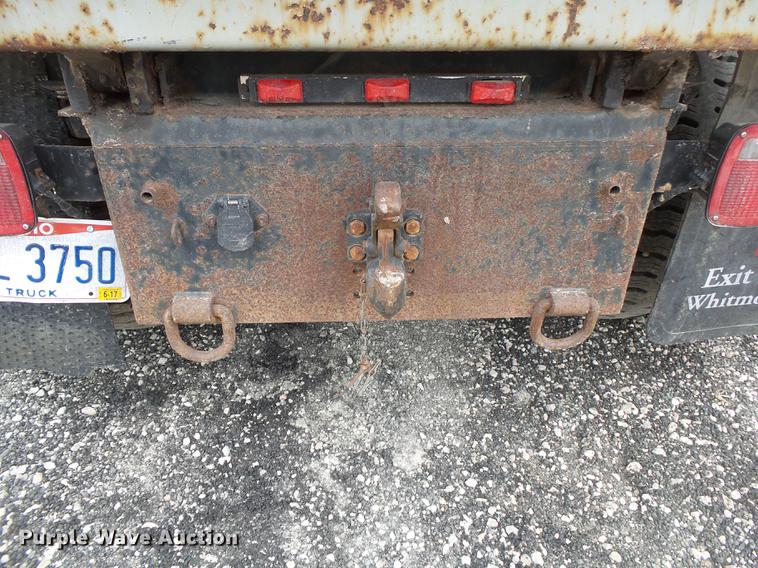 image for item DE3645 1986 GMC TopKick dump truck