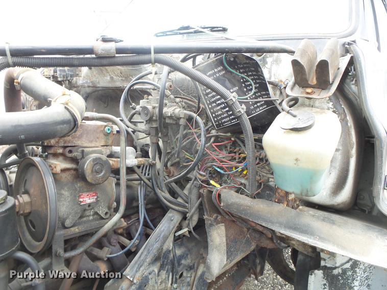 image for item DE3645 1986 GMC TopKick dump truck