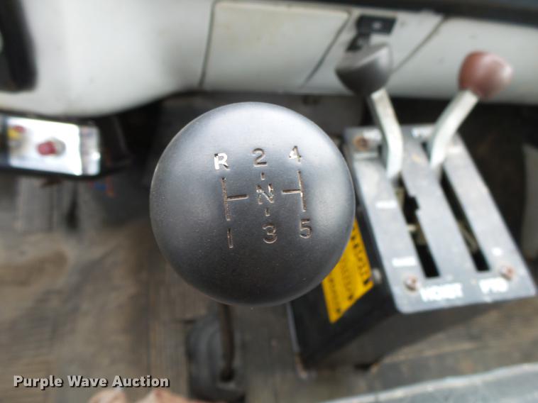 image for item DE3645 1986 GMC TopKick dump truck