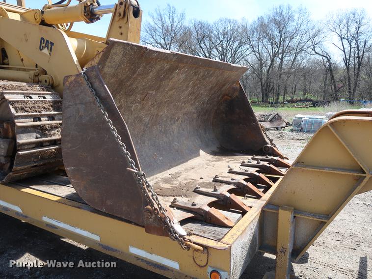 image for item DF3657 Caterpillar 963 track loader