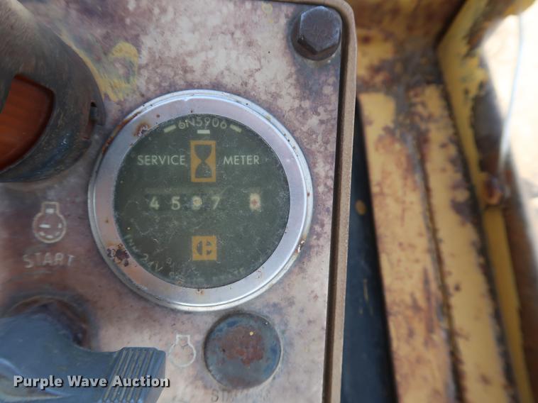 image for item DF3657 Caterpillar 963 track loader