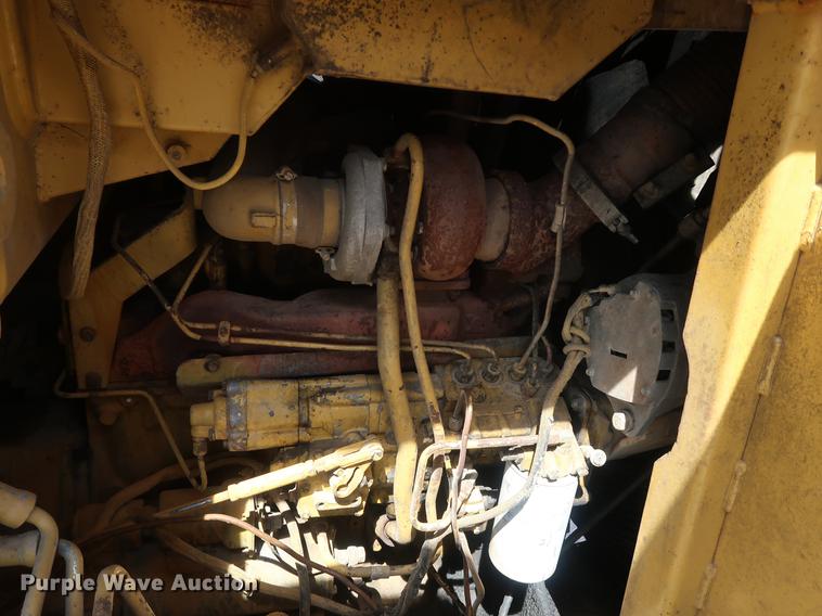 image for item DF3657 Caterpillar 963 track loader