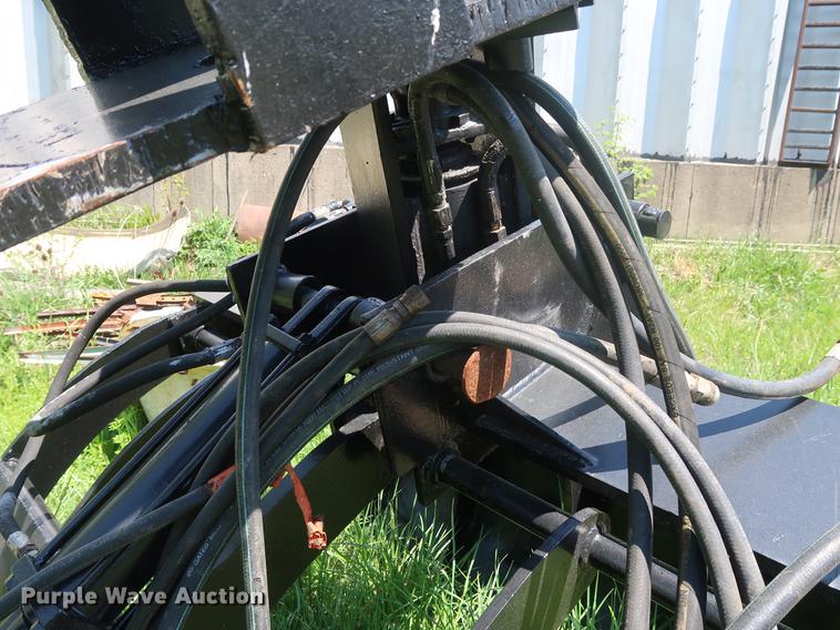 image for item DF3686 Excavator grapple