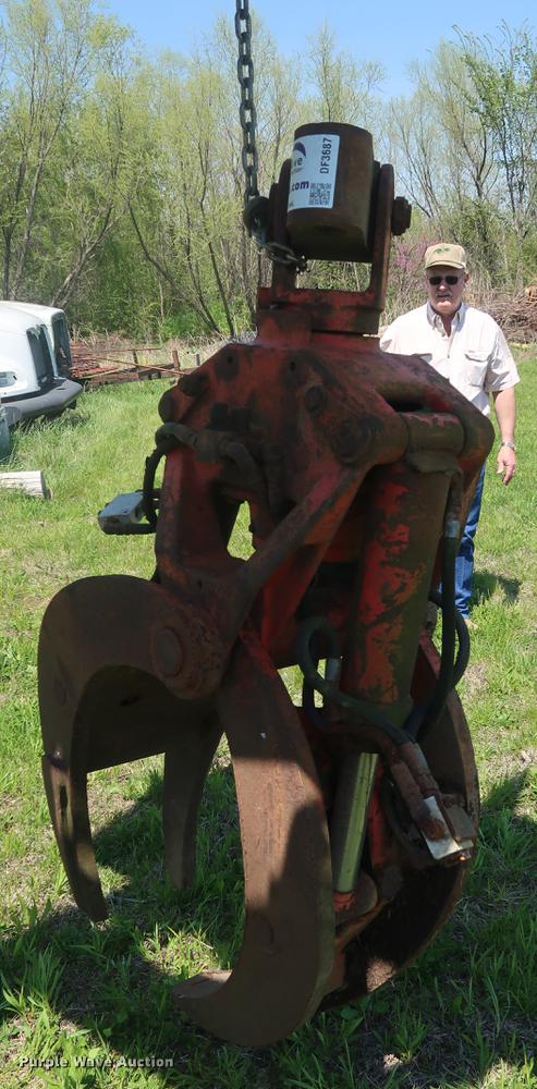 image for item DF3687 Prentice grapple bucket