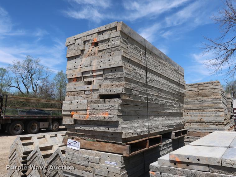 image for item DF3698 Aluminum concrete forms