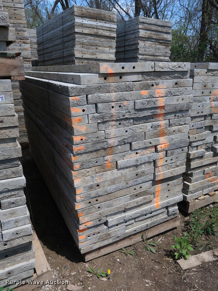 image for item DF3698 Aluminum concrete forms