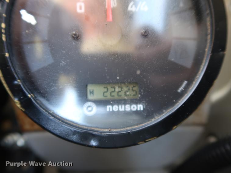 image for item DF3701 2007 Gehl 353 mini excavator